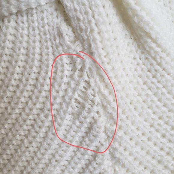 M Open Back Sweater w Knot - Picture 7 of 10